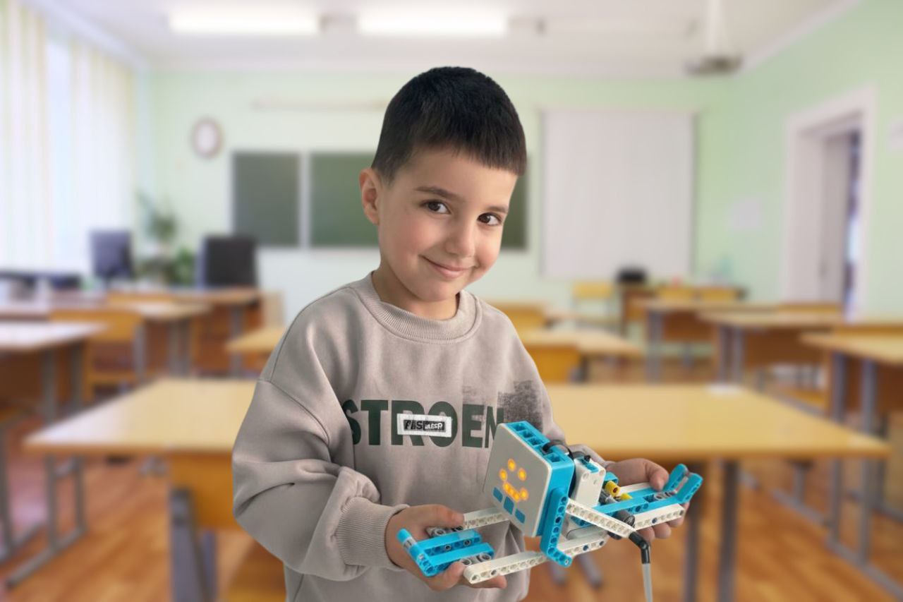 Brainy Robots Program